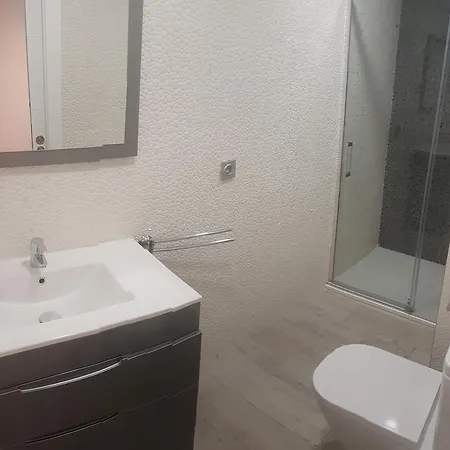 Gafner 1 Apartment